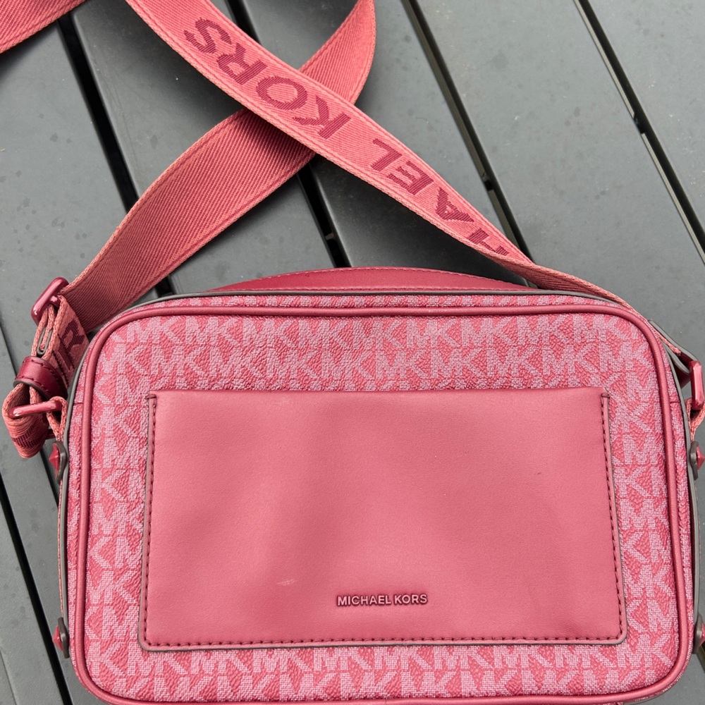 Michael Kors Crossbody Bag